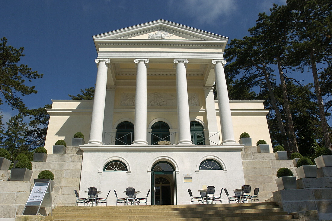 Gloriette, ehemaliger Marientempel von aussen