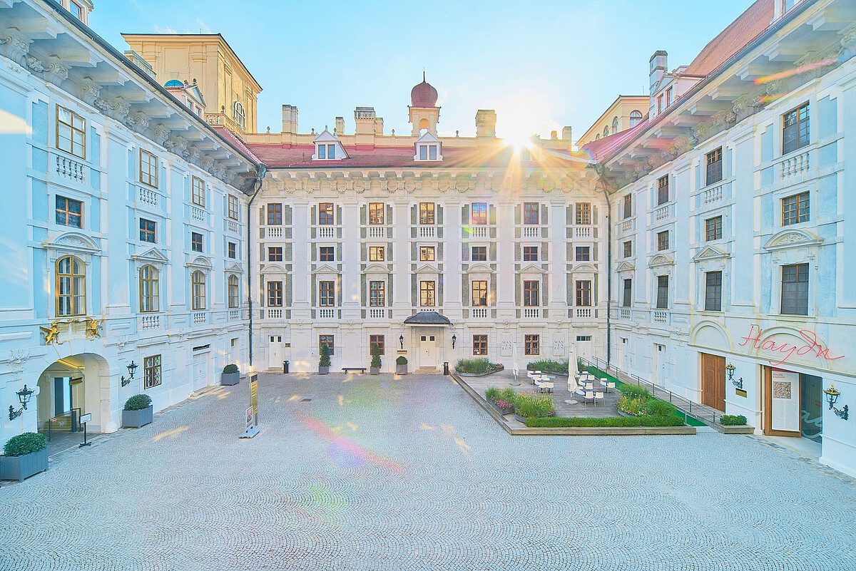 Esterházy Palace - Tourismusverband Eisenstadt-Leithaland