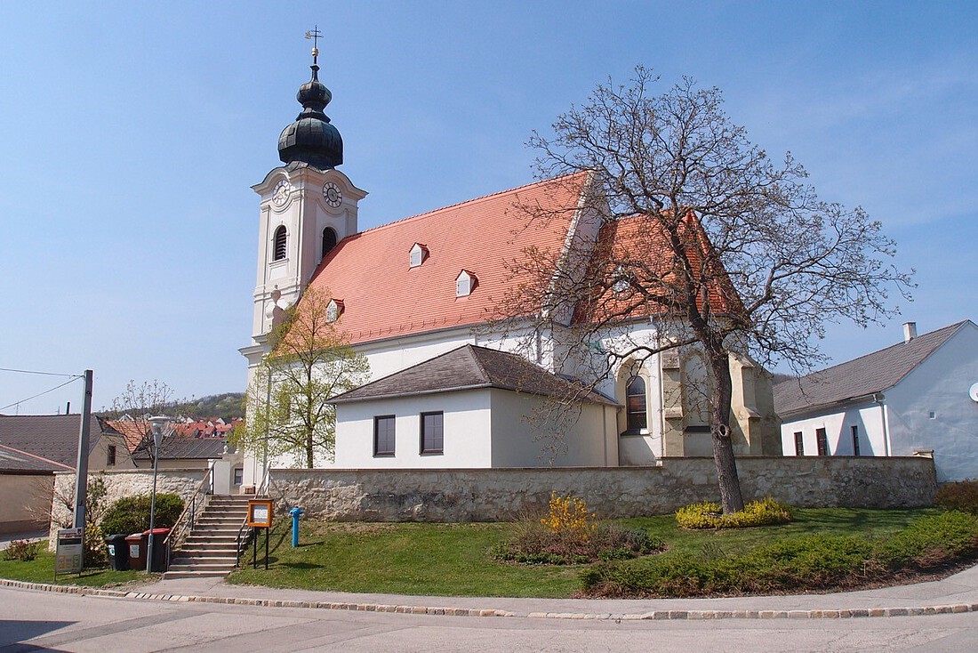 barocke Kirche St. Georgen mit Turm mit Zwiebeldach